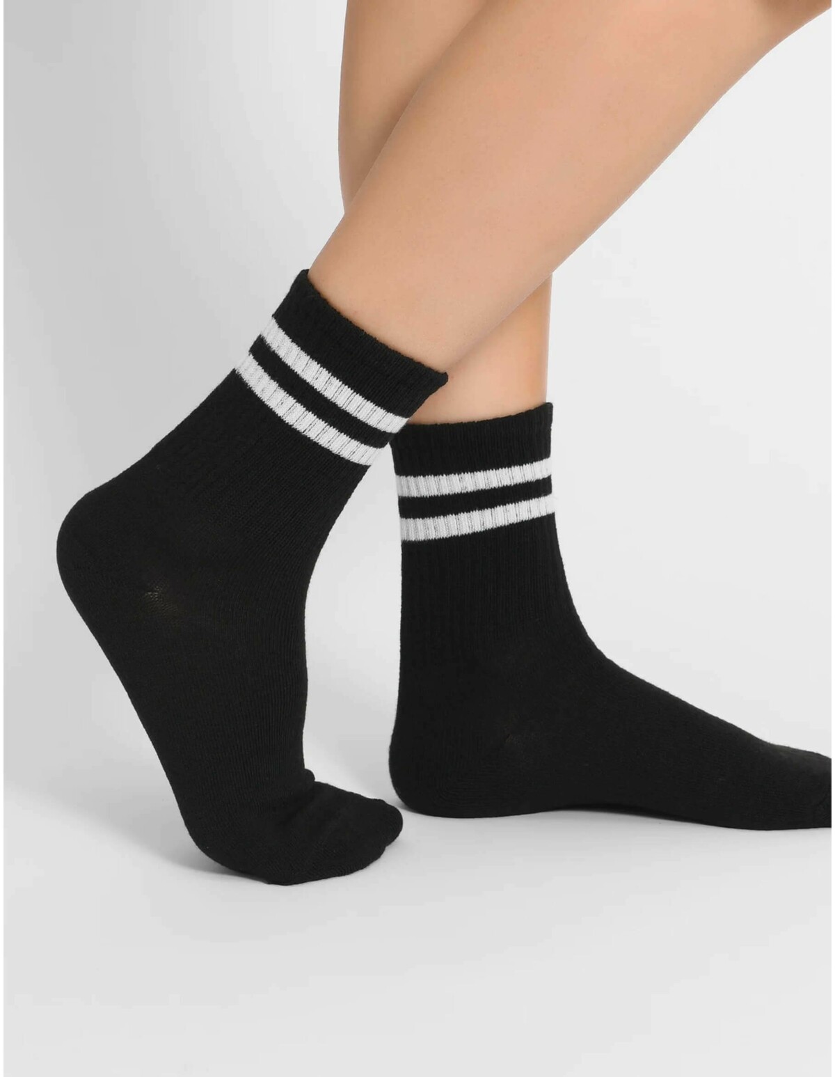 Set 2 perechi de sosete sport, negru cu dungi albe