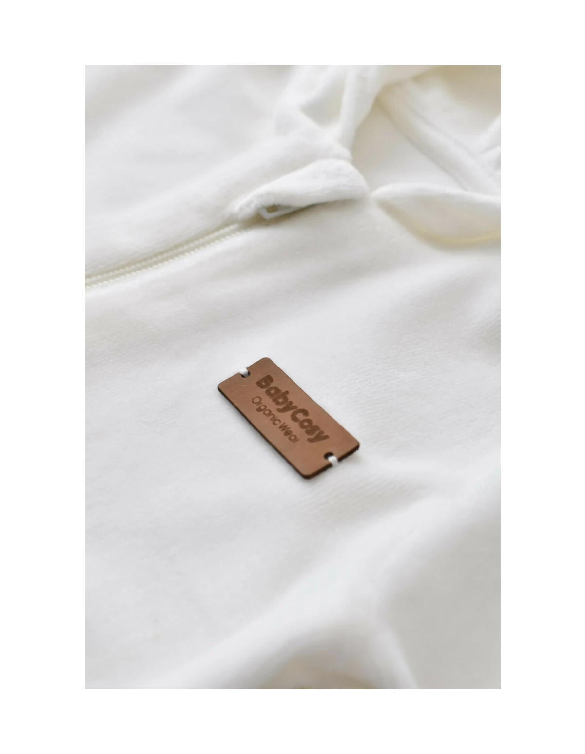 Set Ursulet cu bluzita cu fermoar si gluga si panataloni lungi din 80%bumbac organic si 20% poliester - Ecru, Baby Cosy