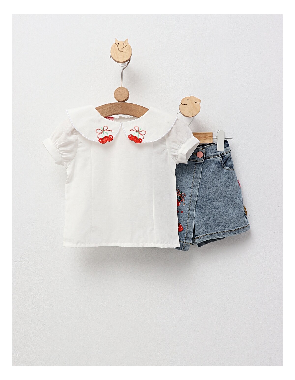 Set vara cu fusta-pantalon, alb