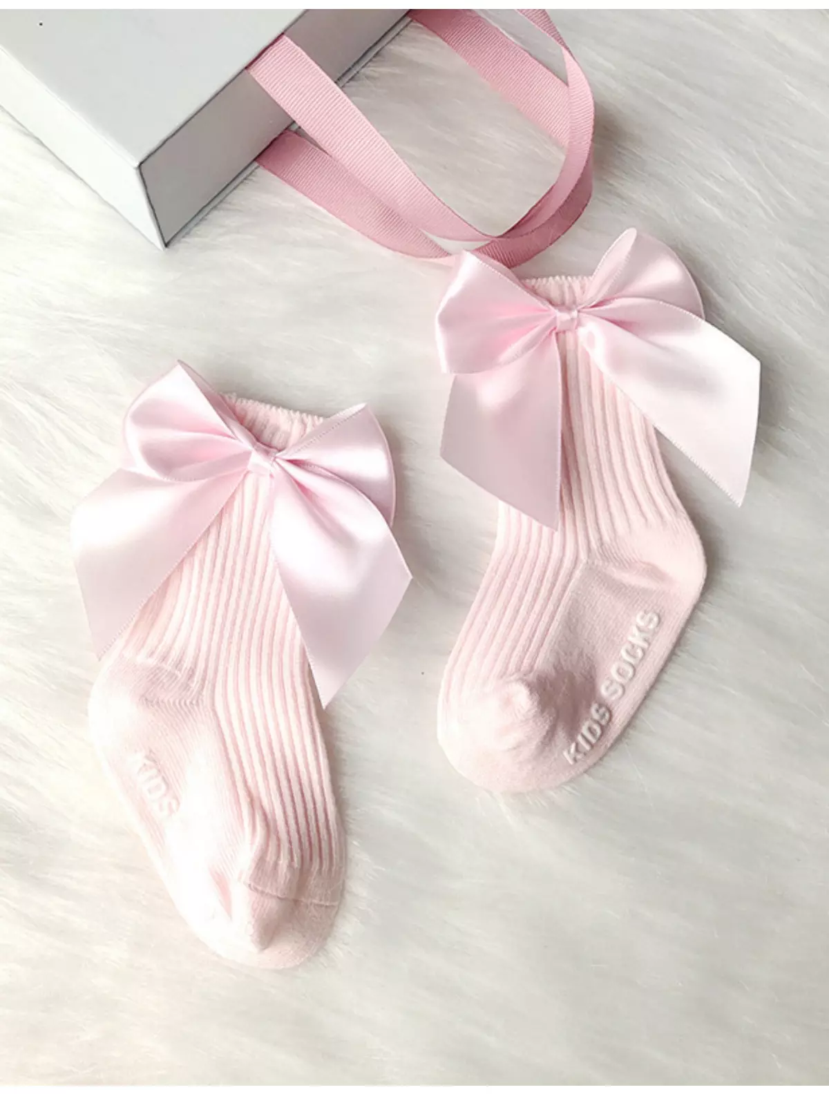 Sosete Doll Socks model roz
