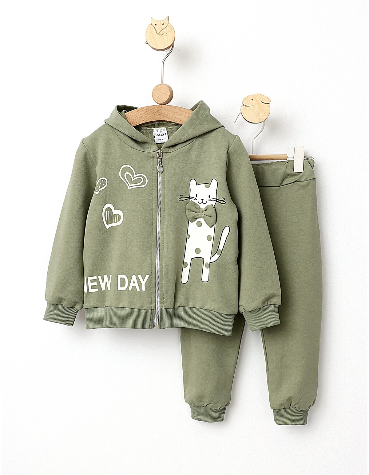 Trening New Day For My Cat verde