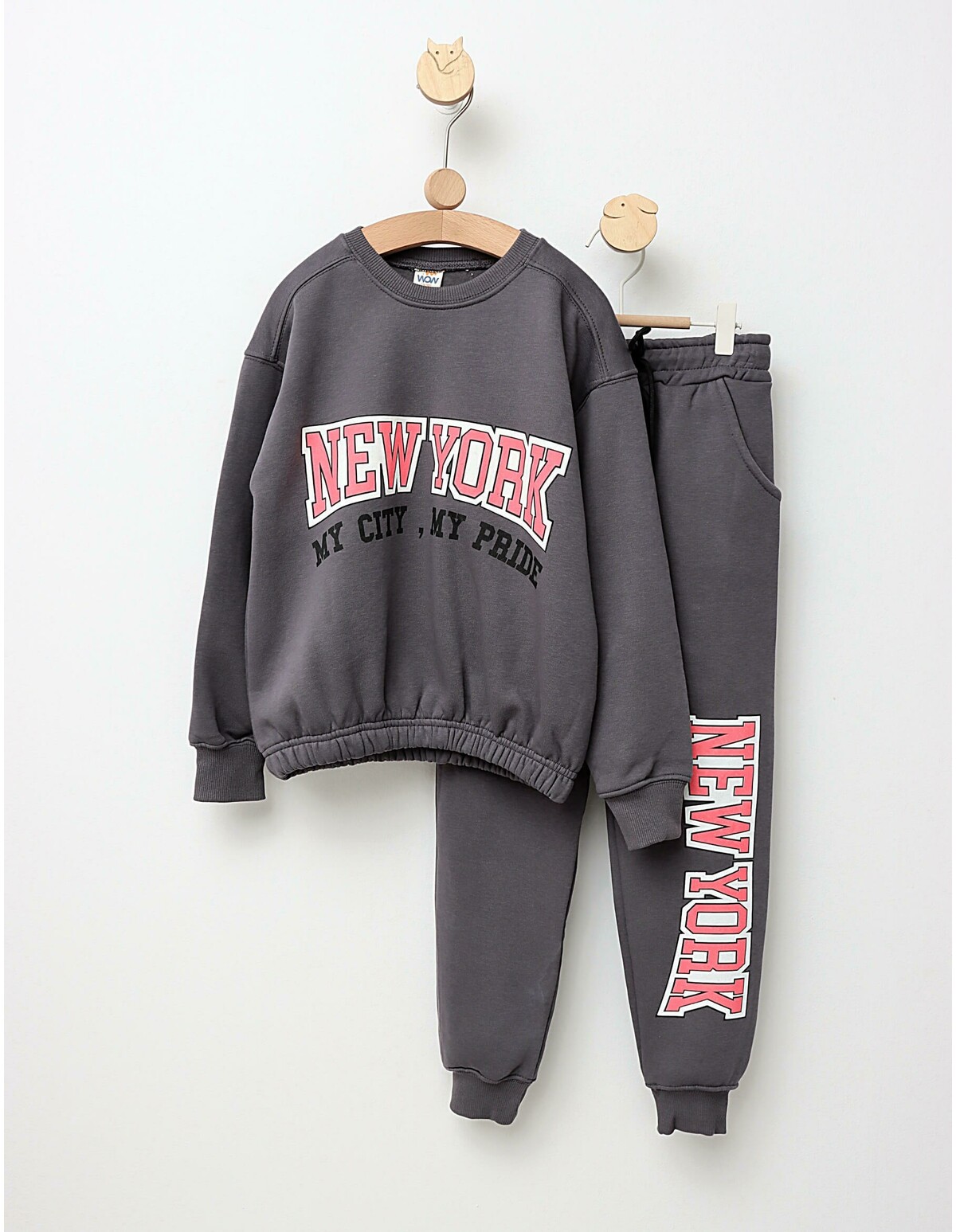 Trening vatuit New York model gri