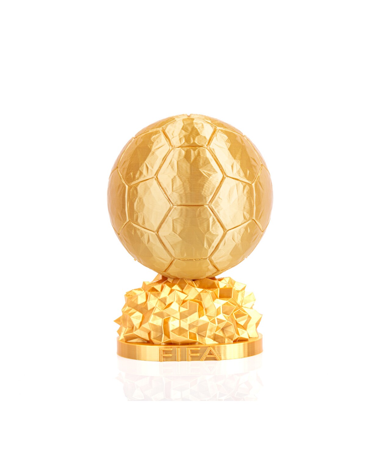 Trofeu Balonul de Aur, Fotbal, 16 CM