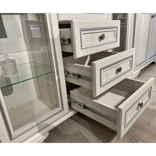 Comodă White 2W3S1B, 2 uși vitrate, 3 sertare și bar integrat, MDF și PAL melaminat, mânere metalice, 161x45x119 cm, frasin alb/pin argintiu picture - 4