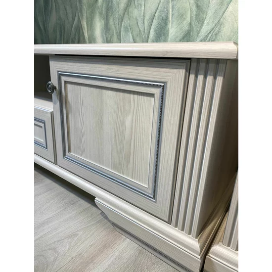 Comodă White RTV, spații depozitare multiple, MDF și PAL melaminat, design modern, 161x53x44.5 cm, alb frasin/pin argintiu picture - 4