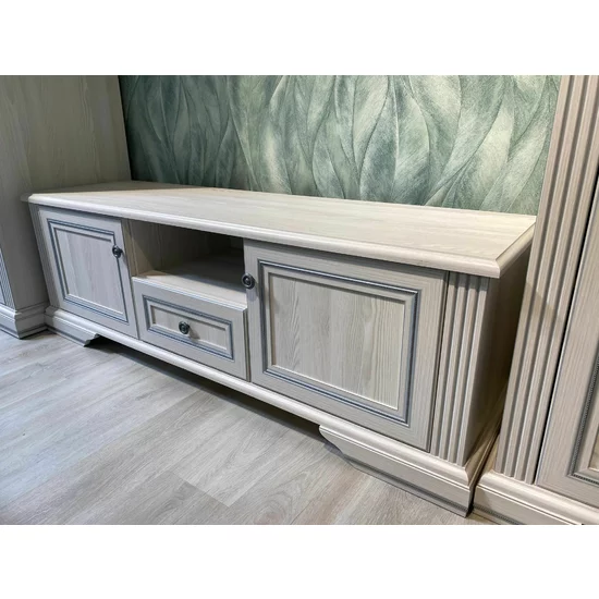 Comodă White RTV, spații depozitare multiple, MDF și PAL melaminat, design modern, 161x53x44.5 cm, alb frasin/pin argintiu picture - 5