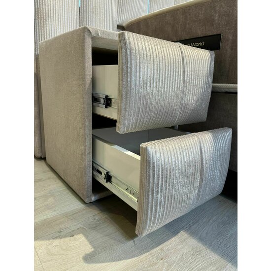 Noptiera moonlight 40/40/52 h cm bej picture - 3