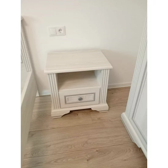 Noptieră White 1S, cu sertar, MDF frezat și PAL melaminat, 57.5x53x39 cm, frasin alb și pin argintiu picture - 8