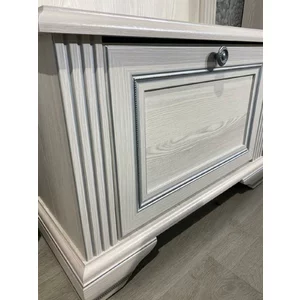 Pantofar White 1D, sertare spațioase și design compact, MDF și PAL melaminat, mânere metalice, 73x51x30 cm, frasin alb/pin argintiu