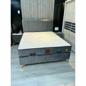 Pat Nova, gri - 140x200 cm, cu ladă depozitare, tapițat, confort premium