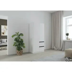 Dulap Costa- dimensiuni variate, design modern, spatiu generos, culori personalizabile