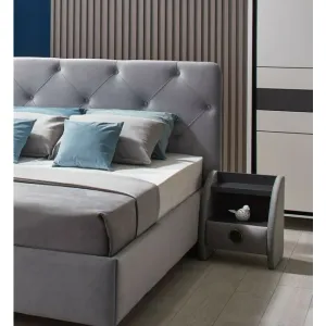 Noptieră Cristal, gri/grafit 45.5x36x51 cm cu sertar și raft deschis, din PAL melaminat