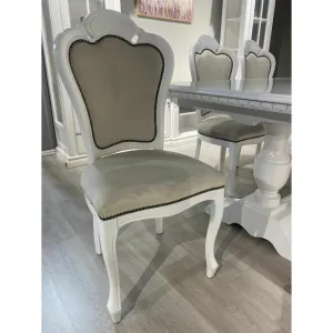 Scaun Diana, tapițat cu spătar înalt, material lemn masiv și stofă catifelată, 48x59x108 cm, alb