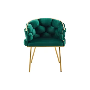 Scaun living tapițat COZY, catifea verde picioare metalice aurii