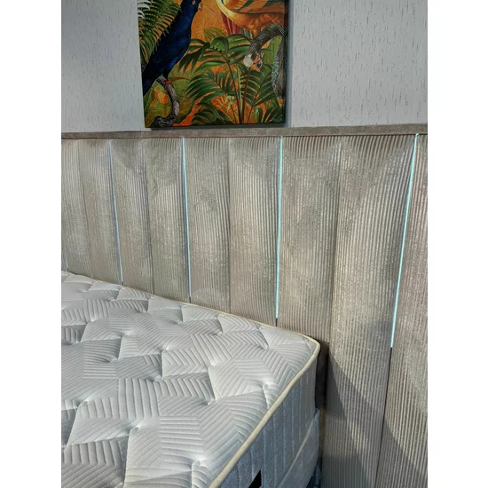 Pat + Saltea gratis Moonlight, bej - 160x200 cm, cu LED, port USB și lada depozitare picture - 9