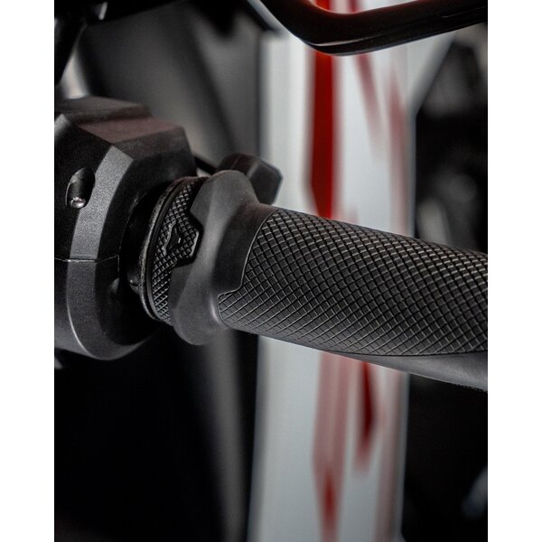 Mansoane incalzite MACNA HEATED GRIPS