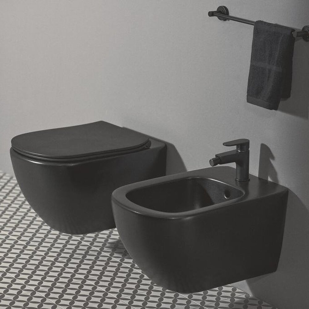 Set vas wc cu capac softclose si bideu suspendat Ideal Standard Tesi Aquablade negru mat Silk Black Aquablade imagine reduceri 2022
