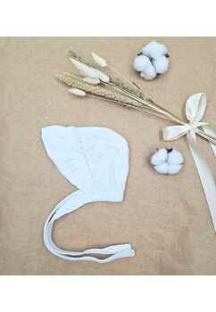 Caciulita bebe, muselina bumbac, Eliza cu dantela, alb