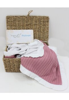 Paturica tricotata Anna, cu volanas, verso muselina, 80x100 cm, roz inchis