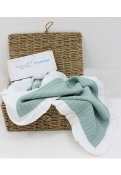 Paturica tricotata Anna, cu volanas, verso muselina, 80x100 cm, verde deschis