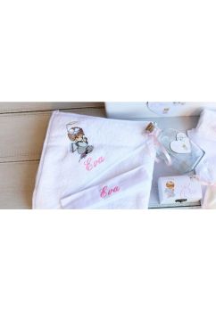 Trusou botez, cutie de amintiri personalizata, ingeras fetita