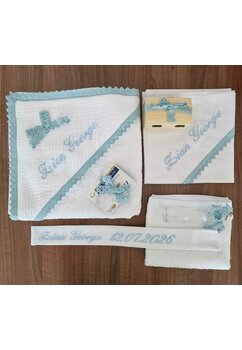 Trusou botez bumbac, Eli cu dantela albastra, 7 piese, alb