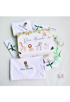 Trusou botez, cutie de amintiri personalizata, animale in jungla