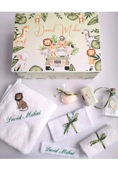 Trusou botez, cutie de amintiri personalizata, Excursie in jungla