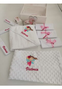 Trusou botez, cutie de amintiri personalizata, fetita fluturas