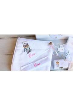 Trusou botez, cutie de amintiri personalizata, ingeras fetita