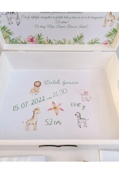 Trusou botez, cutie de amintiri personalizata, jungla-girafa