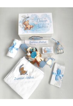 Trusou botez, cutie de amintiri personalizata, ursulet pe luna