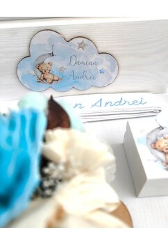Trusou botez, cutie de amintiri personalizata, ursulet pe luna