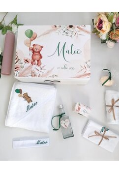 Trusou botez, cutie de amintiri personalizata, Ursuletul Martinel