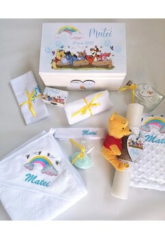 Trusou botez, cutie de amintiri personalizata, Winnie the poof and friends