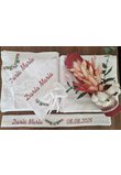 Trusou botez din muselina, 7 piese, brodat, Lorelay, alb cu floricele