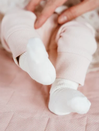 Babysocken aus ecrufarbenem Bambus mit umgeschlagener Kante Steven S145-002