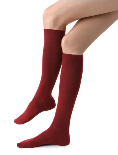 Baumwollsocken bordeauxrot lang unterhalb des knies Steven S072-162