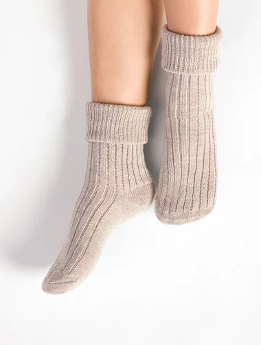 Weiche socken aus wolle und acryl Steven S067