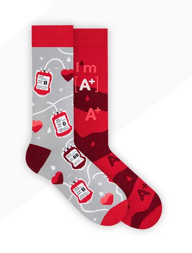 Nanushki Bloodway farbige Socken