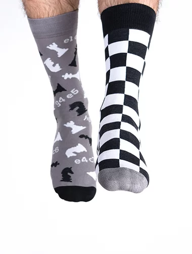 Nanushki Socken Gambit bunte Schachsocken