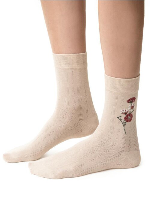 Sosetaria Sosete bej cu flori Steven S017-042