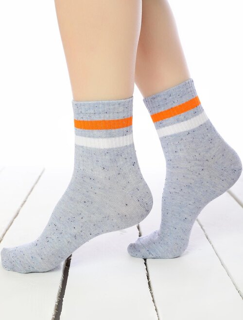 Sosete cu picatele si dungi portocalii socks concept 195brg-1