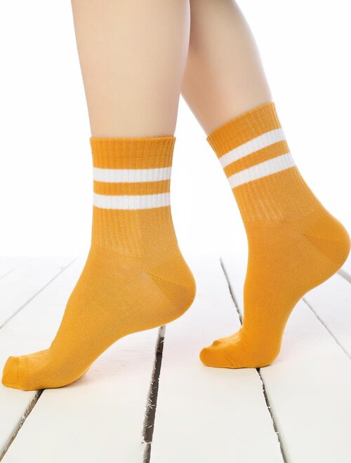 Sosete galbene cu dungi albe socks concept 198brg-3