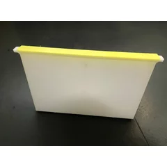 Hranitor uluc, spatiu 1 rama cuib, capacitate 3 litri (4 kg sirop), cu capac ermetic, ZEUS Italia