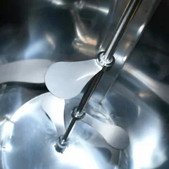 Omogenizator miere din inox cu picioare si agitator 500 L, Konigin picture - 3