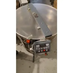 Centrifuga apicola combinata 20 rame multietajat 3/4 radial sau 4 rame cuib 1/1 tangential, inox alimentar AISI 304, Ø750 mm, electrica 220V/12V 280W, Techtron picture - 1