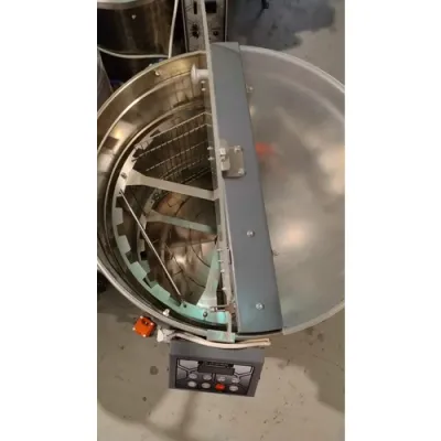 Centrifuga apicola combinata 20 rame multietajat 3/4 radial sau 4 rame cuib 1/1 tangential, inox alimentar AISI 304, Ø750 mm, electrica 220V/12V 280W, Techtron picture - 2