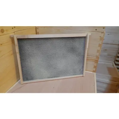 Rama 1/1 cu fagure plastic negru ceruit Stuparul.Ro