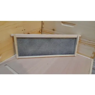 Rama 1/2 cu fagure plastic negru ceruit Stuparul.Ro